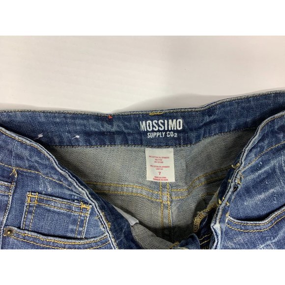 Mossimo Juniors Size 7 Denim Jeans Shorts Cuffed Raw Hem Distressed 4 in Inseam - Picture 2 of 3